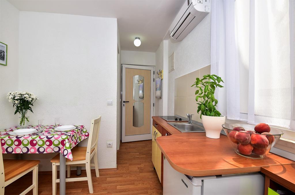 Apartment Borna Makarská Exteriér fotografie